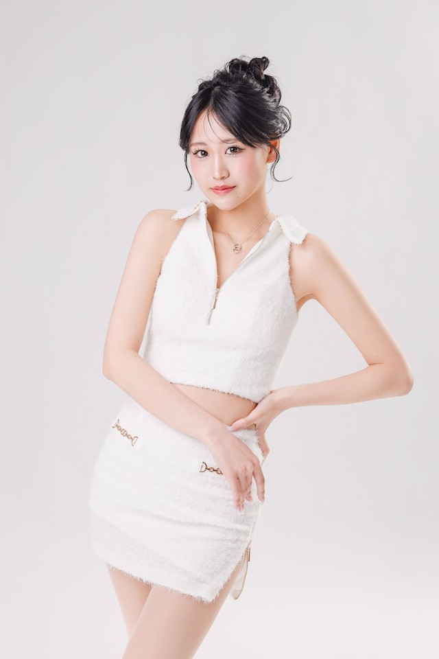 紫蝶 ゆりかプロフィール写真2